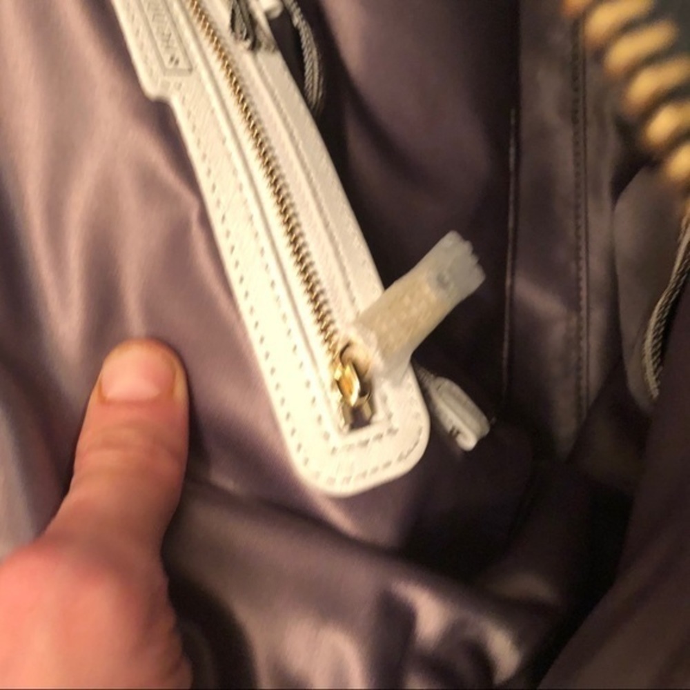 Henri bendel black leather soho messenger bag tags - Picture 10 of 16